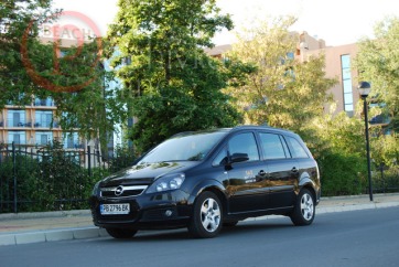 ÐÐ²ÑÐ¾Ð¼Ð¾Ð±Ð¸Ð» Ð¿Ð¾Ð´ Ð½Ð°ÐµÐ¼: Opel Zafira 1.9